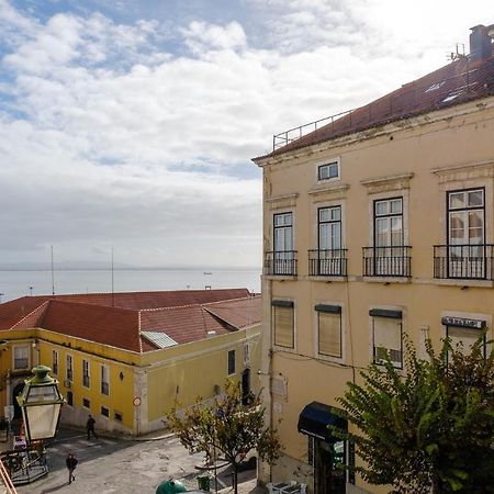 Colourful Alfama Apartment Lisboa 外观 照片